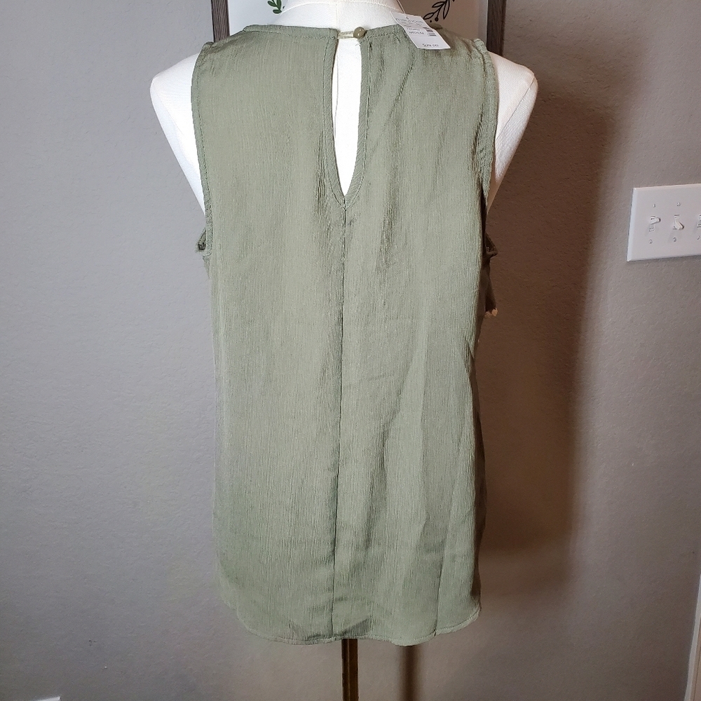 NWT Maurices Lace Trim Sleeveless Blouse Tank Top Women's Size Medium - Picture 8 of 16